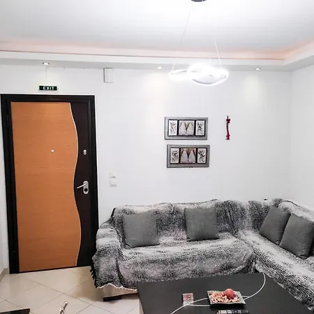 Appartement Χλιδατο-Ονειρεμενο-Μοντερνο Διαμερισμα!!! à Larissa Extérieur photo